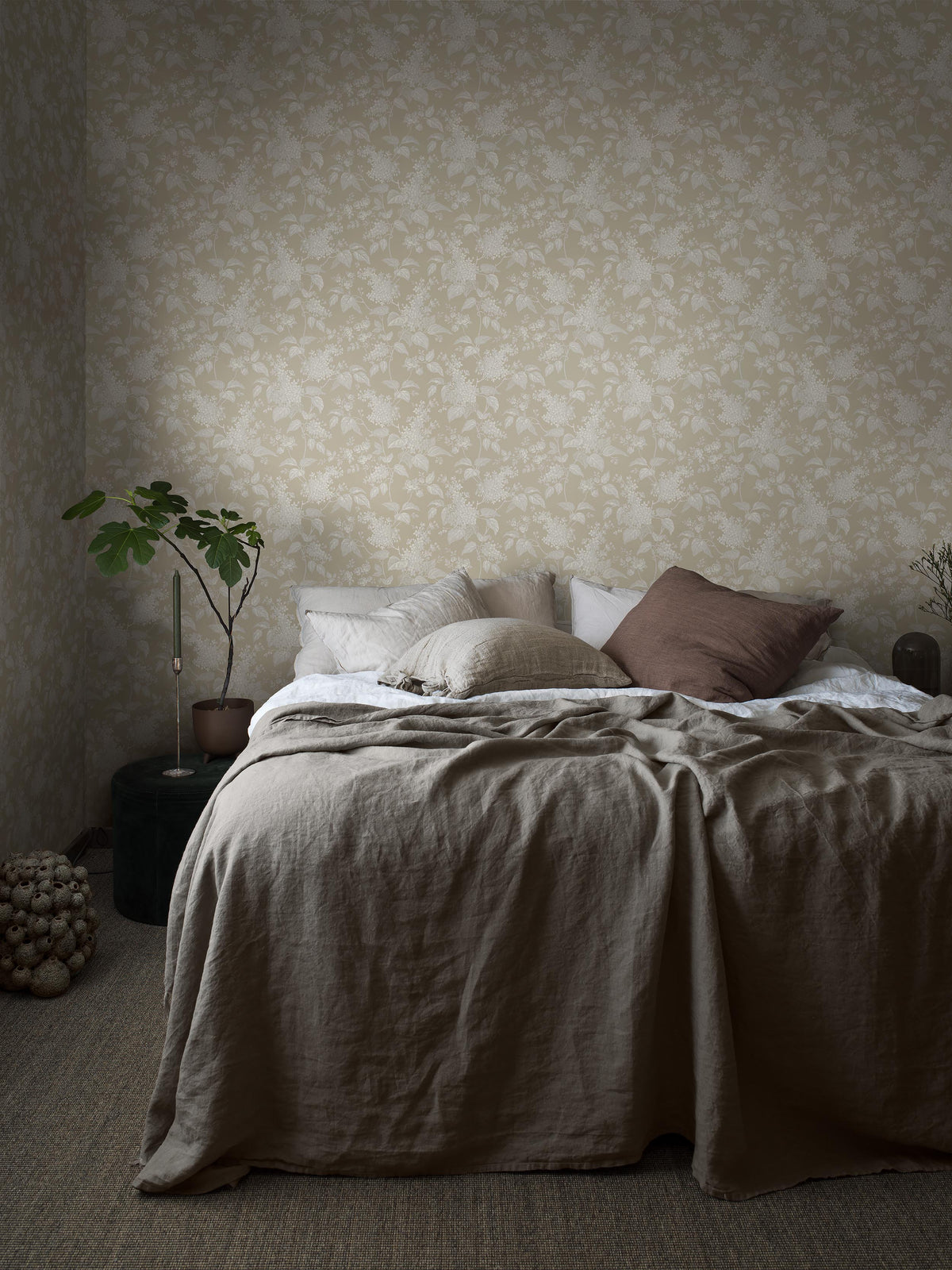 Syren - Bedroom Roomshot
