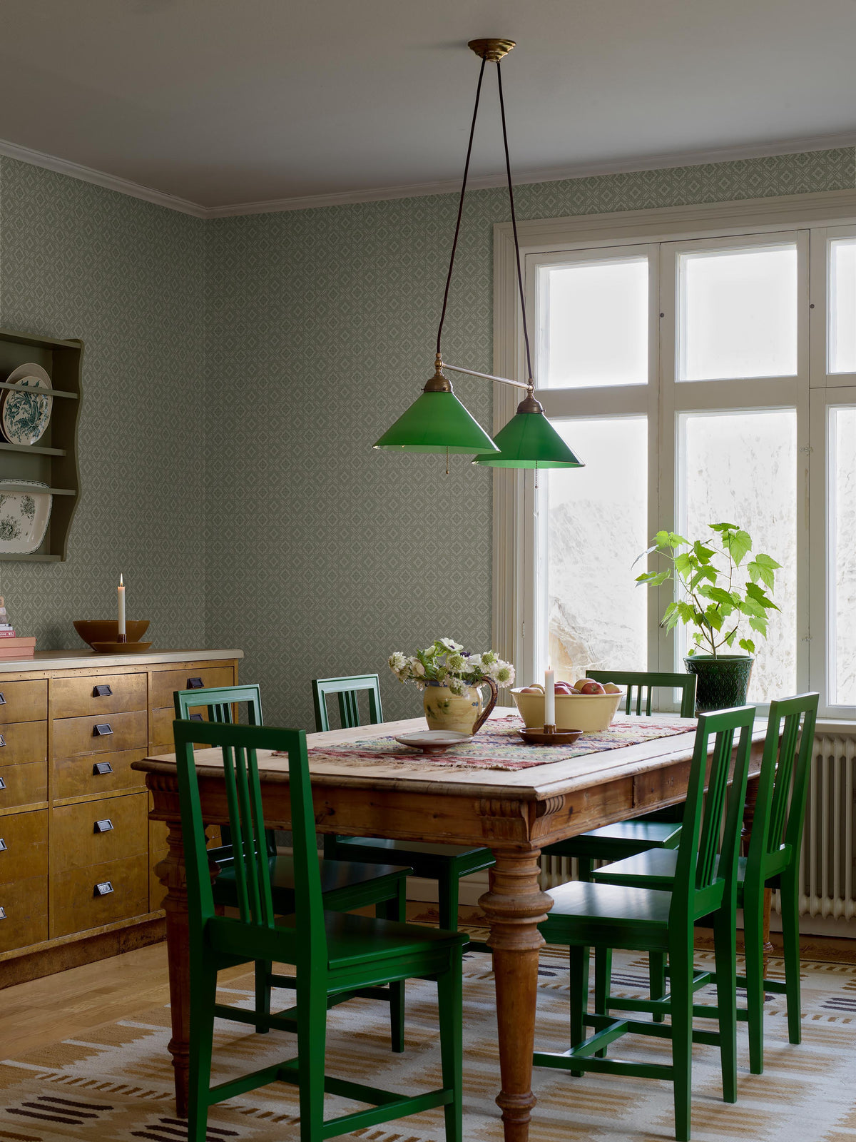 Friedrich - Diningarea Roomshot