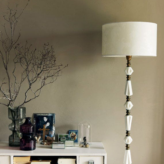 Farrow & Ball Light Gray lifestyle photo