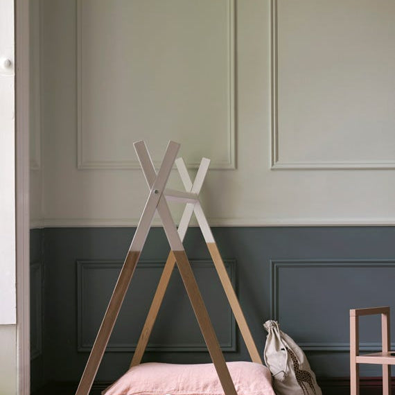 Farrow & Ball Pale Powder lifestyle photo