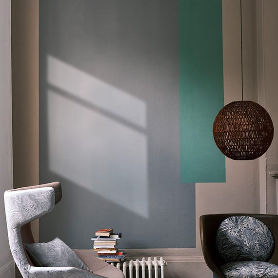 Farrow & Ball Chemise lifestyle photo