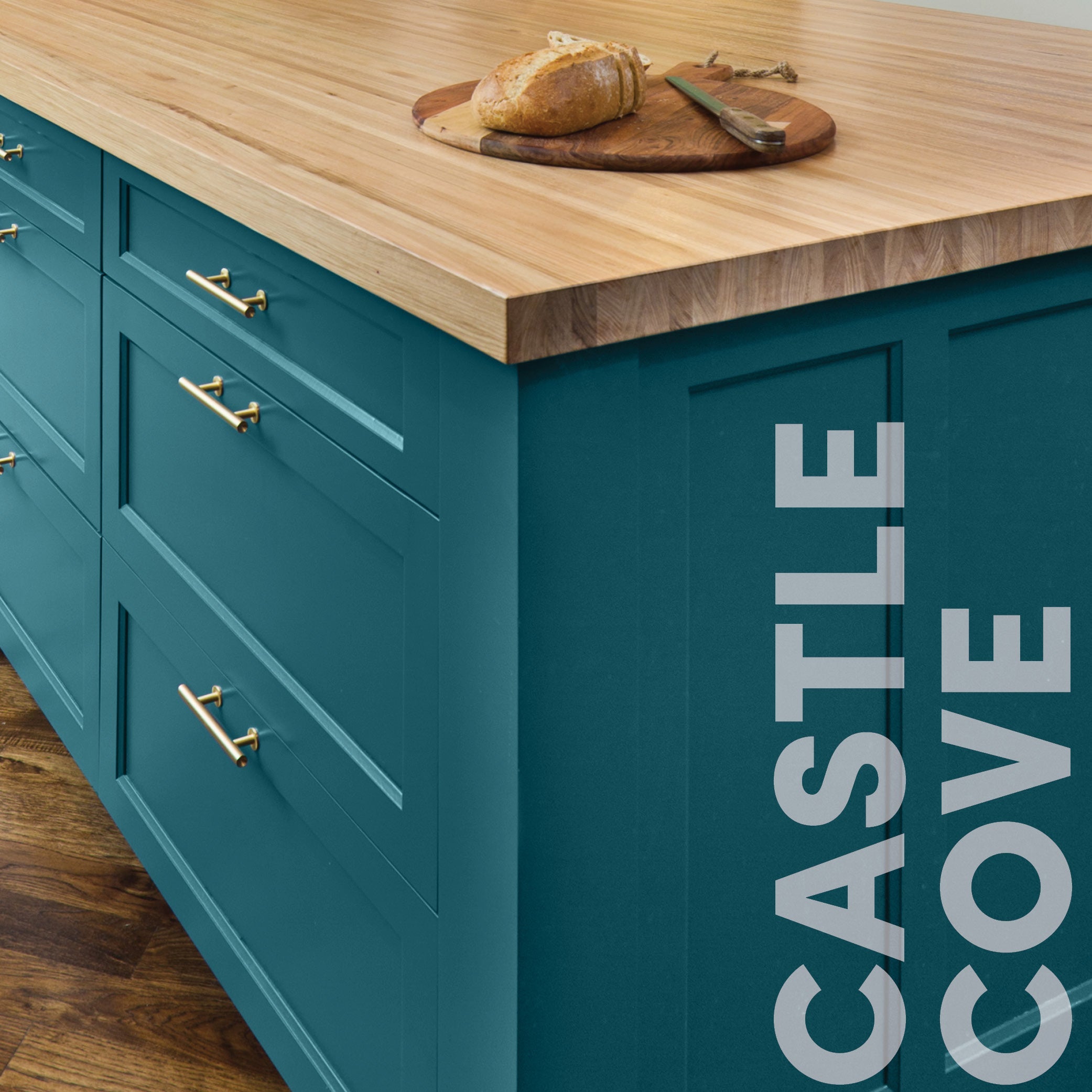 Curator Castlecove lifestyle photo