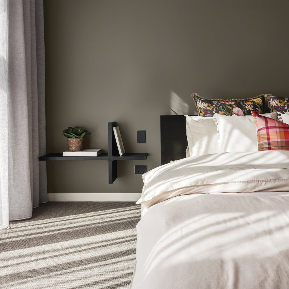 Colourtrend Burrowing lifestyle photo