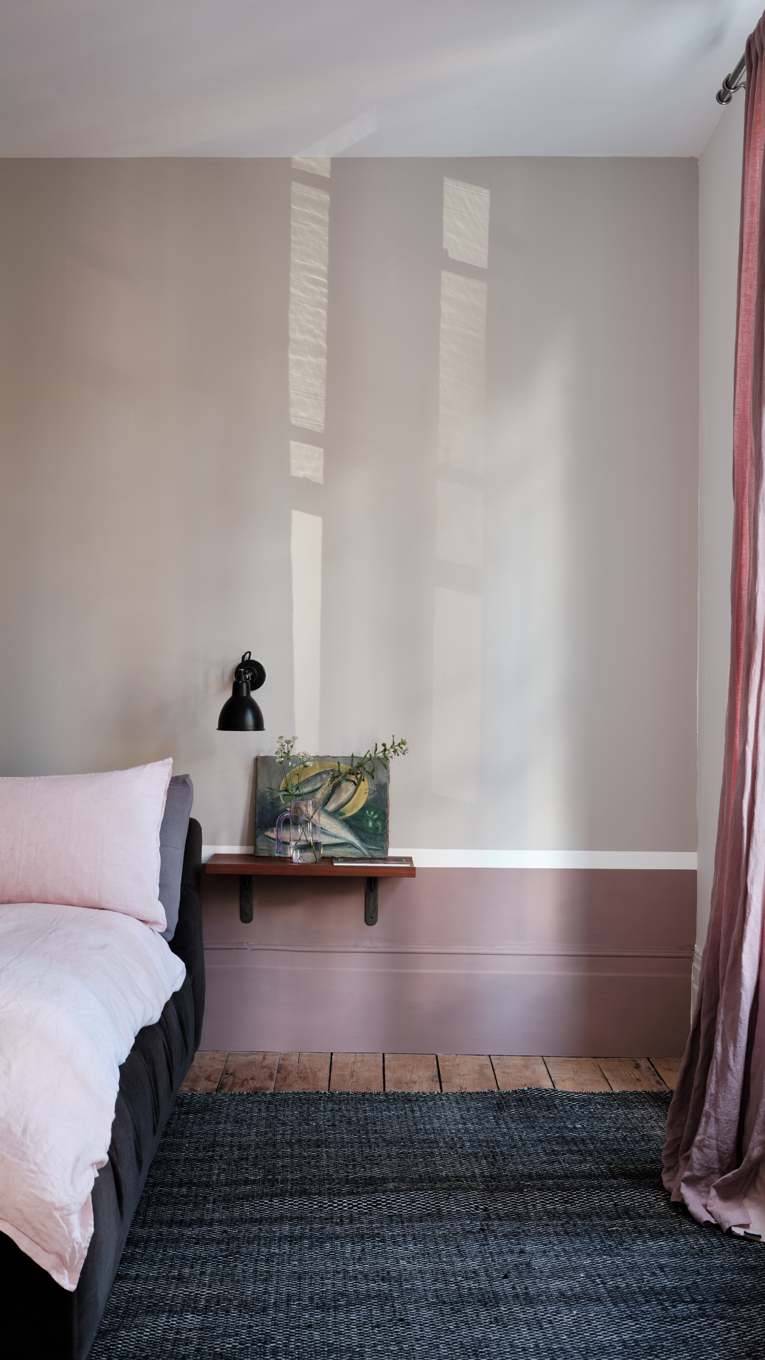 How to Let Bold Colours Take Centre Stage